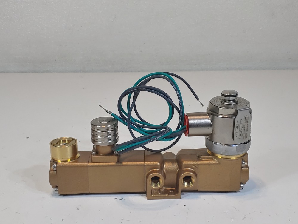 Versa 3-Way Solenoid Valve Model#: VAG-3321-181CC-MS-XXM4-D024