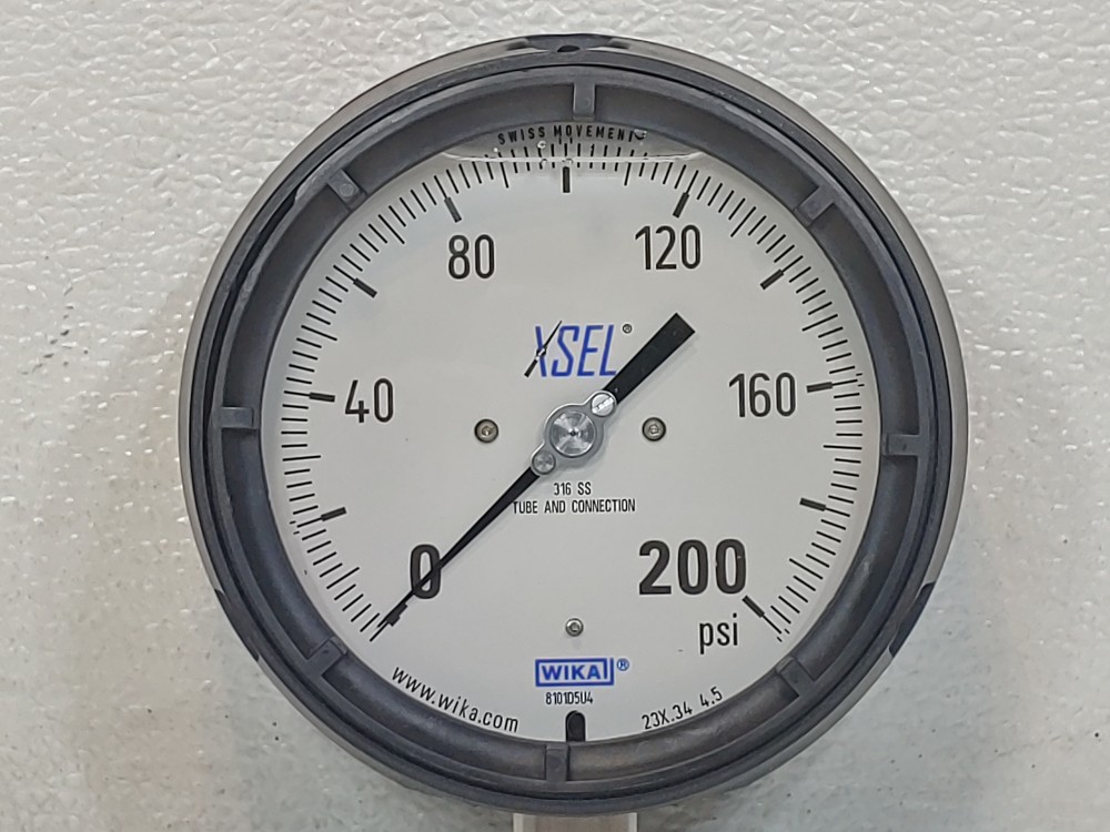 WIKA 9834031 Filled Pressure Gauge 0-200 PSI, 4.5 Dial 1/2" NPT Lower Mount 