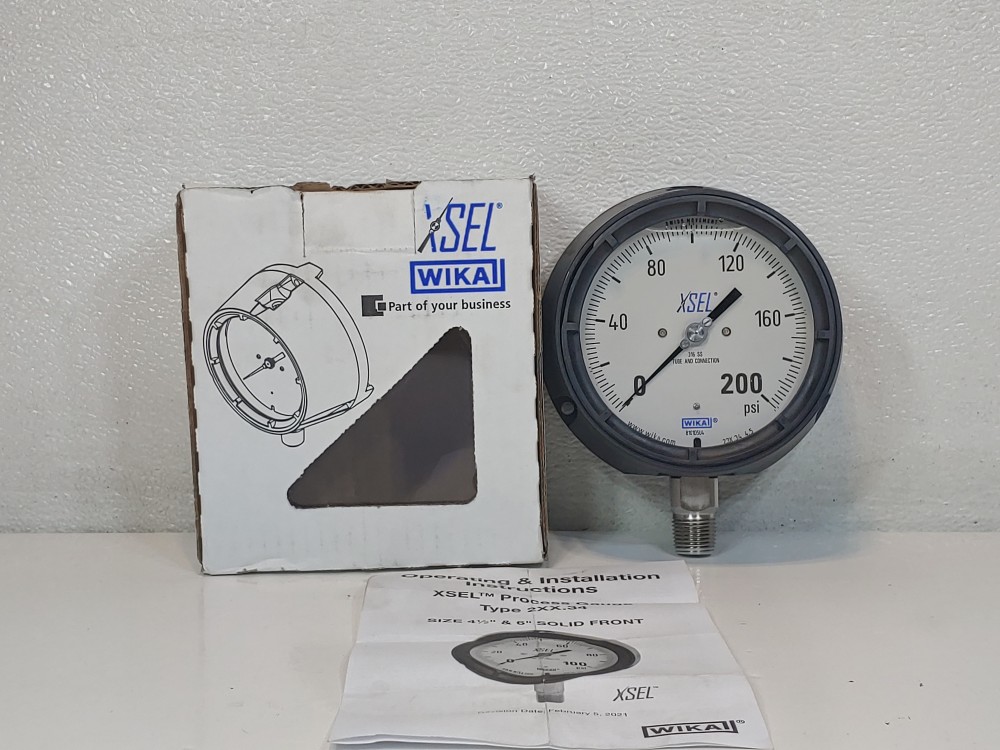 WIKA 9834031 Filled Pressure Gauge 0-200 PSI, 4.5 Dial 1/2" NPT Lower Mount 