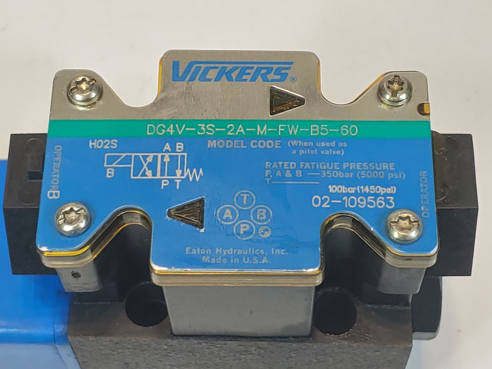 Vickers Directional Valve DG4V-3S-2A-M-FW-B5-60