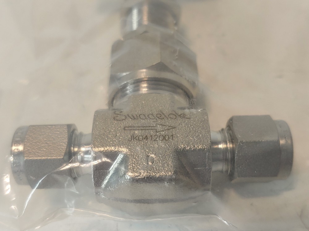 Swagelok 1/4" Tubing Severe Service Union Bonnet Needle Valve HC-3NBS4-HC-G