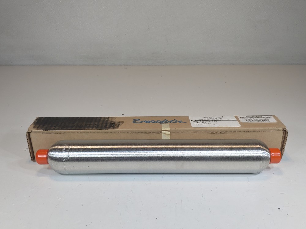  Swagelok 304 SS 1/4" Double-Ended Sample Cylinder DOT-3E 1800 P/N 304L-HDF4-500