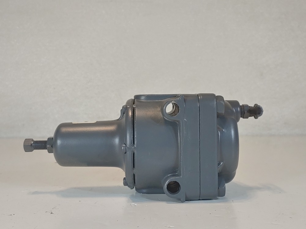 Fisher 1/4" FNPT Pressure Regulator 67AFR/224