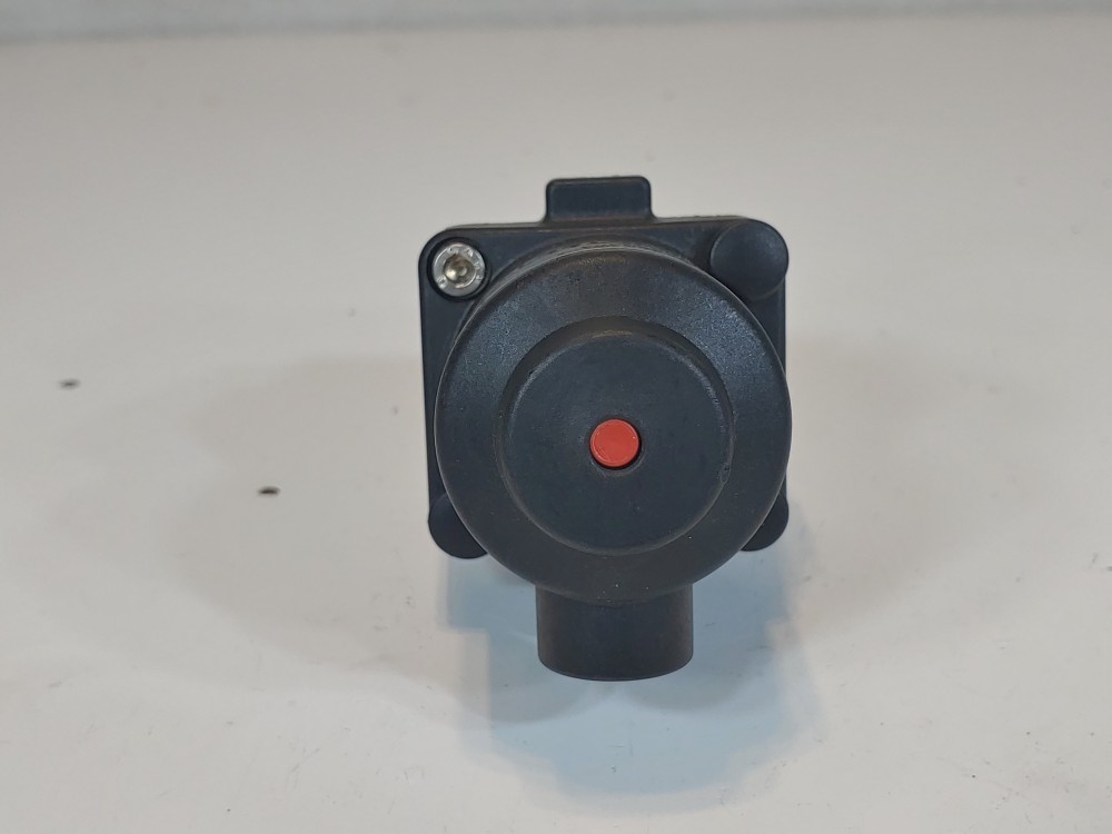 Lot of (2) Gemu 3/4" Diaphragm Pneumatic Valve 88265304
