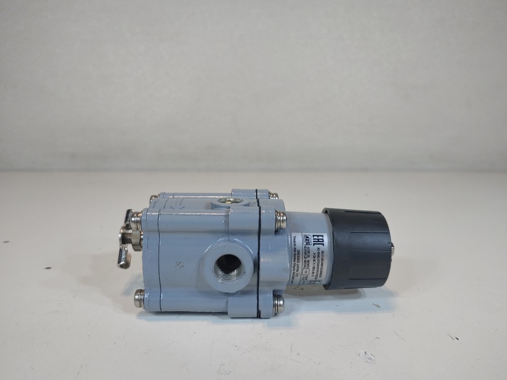 Masoneilan 78-40 Air Set Pneumatic Regulator 