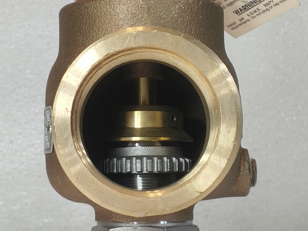 Kunkle 1-1/4" X 2" Safety Relief Valve Model#: 913BGFM01-JE, 50 PSIG