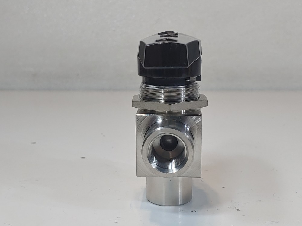 Swagelok 1-Pc 40 Series 3-Way 1/2" Stainless Steel Ball Valve SS-45XF8