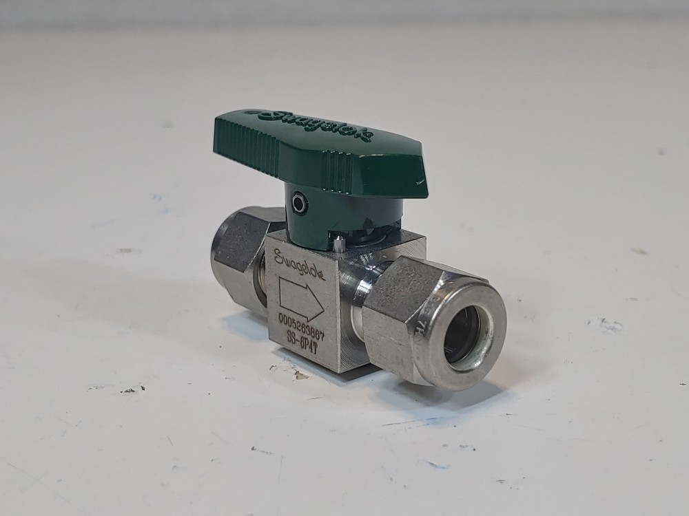 Swagelok 3/8" Quarter-Turn Tube Fitting 316 S/S Plug Valve SS-6P4T 