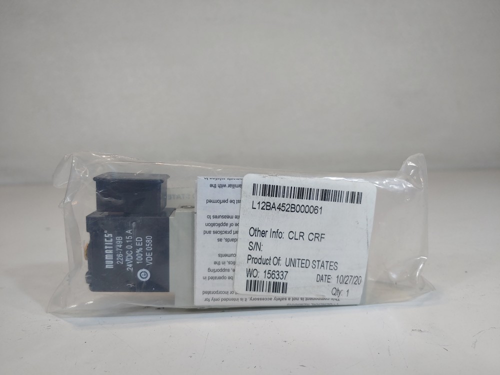 Numatics Pneumatic 4-Way Dual Coil Valve L12BA452B000061 / 226-749B