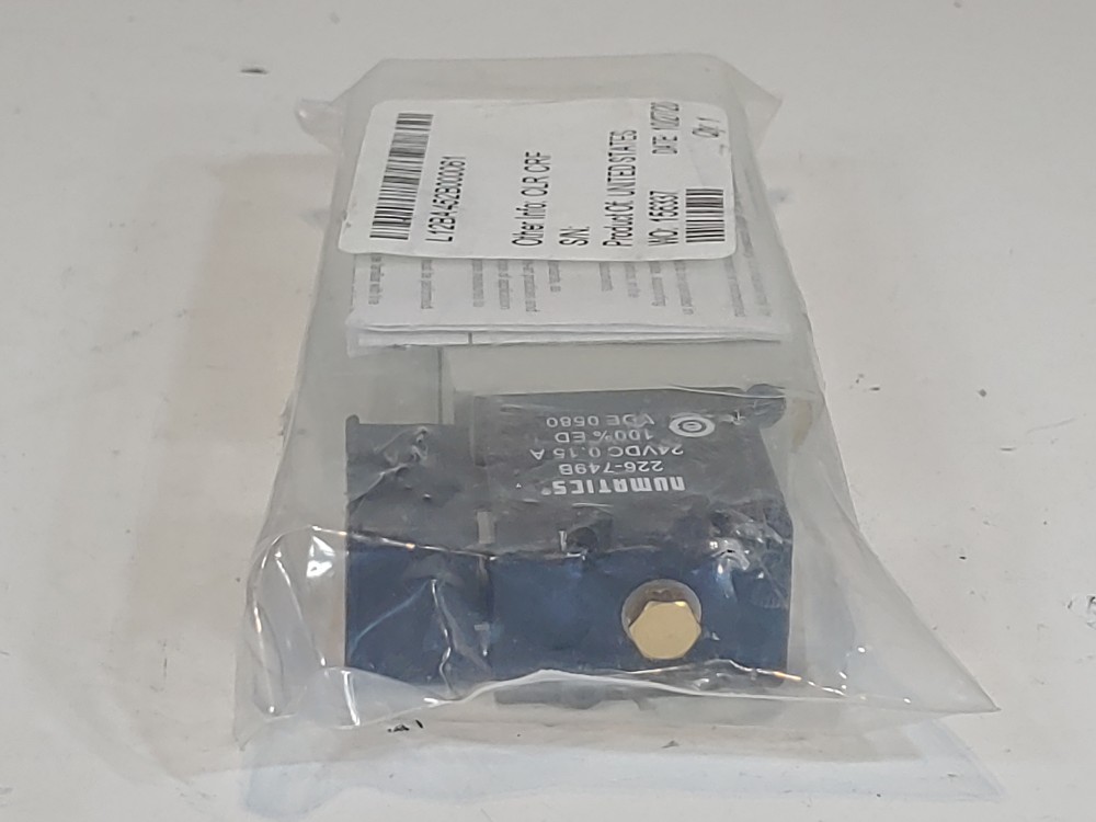 Numatics Pneumatic 4-Way Dual Coil Valve L12BA452B000061 / 226-749B