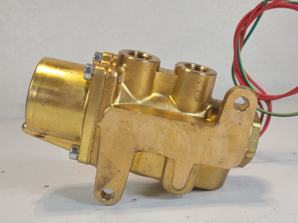 Asco 3/8" 4-Way Solenoid Valve EF8003G1 / EF8344G072