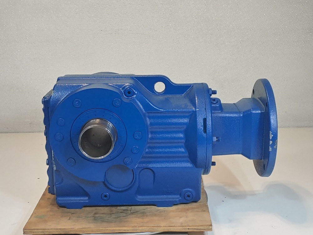 Sew-Eurodrive Gearbox  1750 RPM, Type KT57 AM143