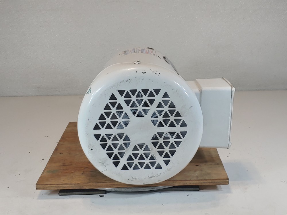 Baldor 3HP 3450 RPM Electric Motor Frame:56C Cat#: VEWDM3559