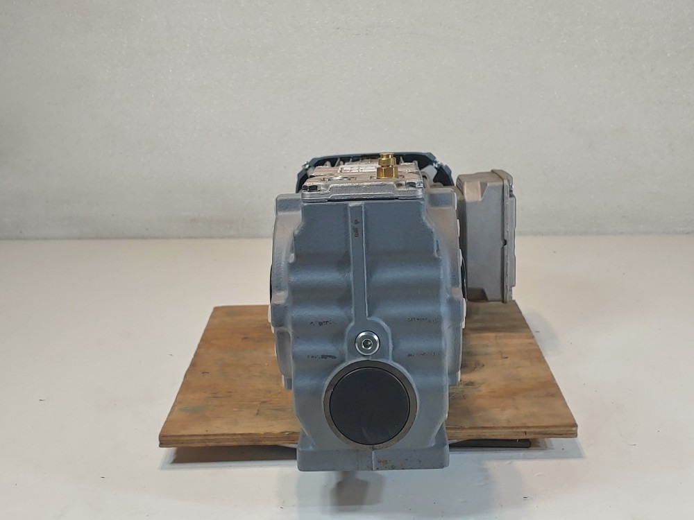 Sew-Eurodrive Helical Worm Gearmotor, 1751 RPM, Type SA47 DRN80M4