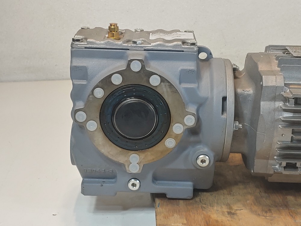 Sew-Eurodrive Helical Worm Gearmotor, 1751 RPM, Type SA47 DRN80M4