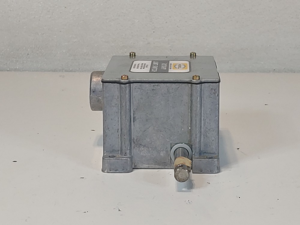 Hubbell Rotary Limit Switch 108:1 Gear Ratio, Model#: 54BB23FD
