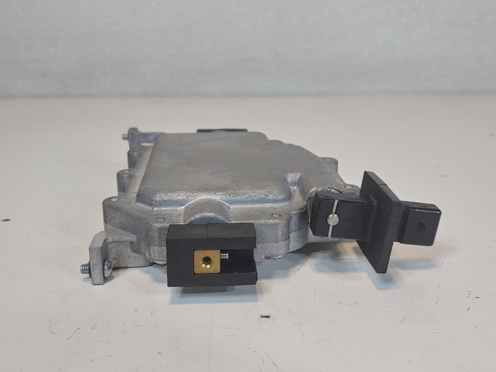 Crouse Hinds D2CB11 20 Circuit Breaker