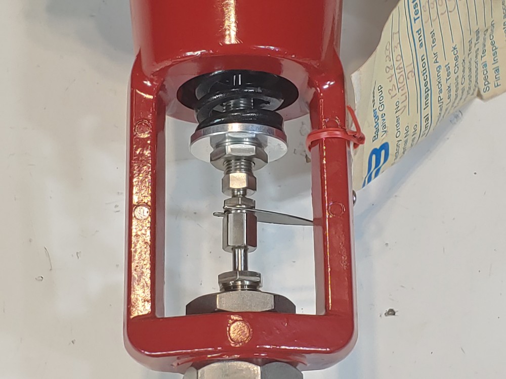 Badger Meter 1002GCN36SVOPGLN36 Valve Actuator w/1/2" X 1/4" Control Valve 316