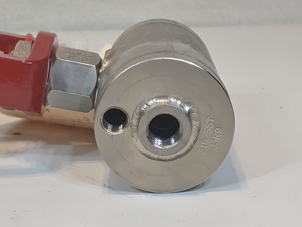 Badger Meter Type BLRA / Model 4 Valve Actuator - 1001-GC-N-36-SV-OP-GLN-36