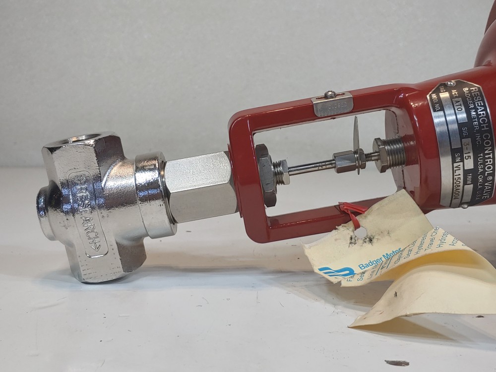 Badger Meter Research Control Valve Actuator Type TLDA/Model 3 1/2" CF8/3M Valve