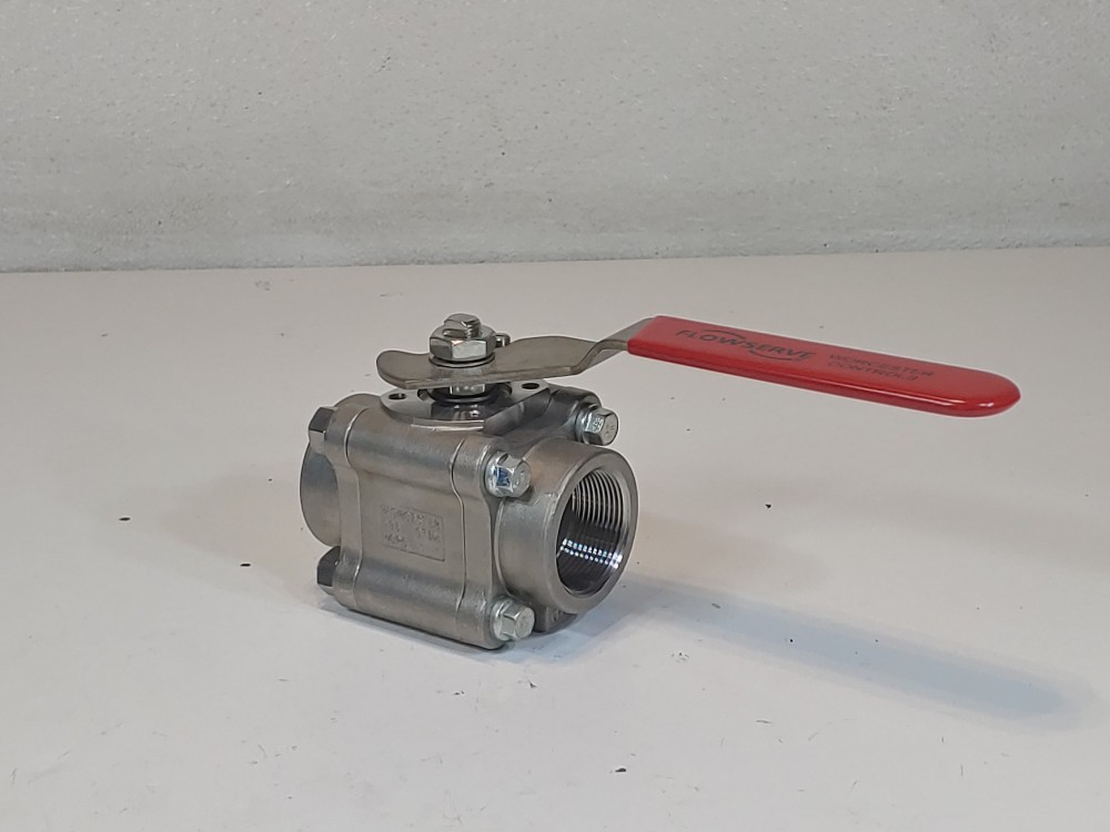 Worcester Flowserve1-1/2"Threaded Reduced Port CF8M Ball Valve1-1/2CN4466PMSE R7