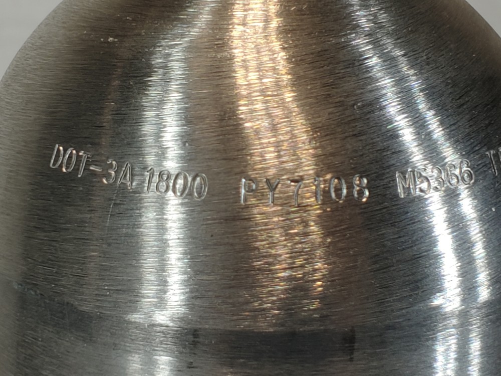 Swagelok 1/4" FNPT Double Ends  DOT- Compliant Sample Cylinder PN:304L-HDF4-2250