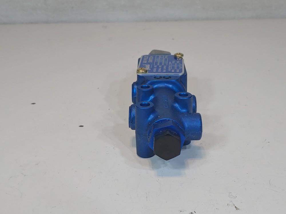 Haskel Air Pilot Switch PN: 52180-2