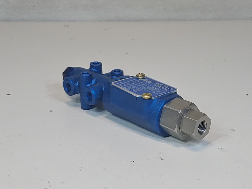 Haskel Air Pilot Switch PN: 52180-2
