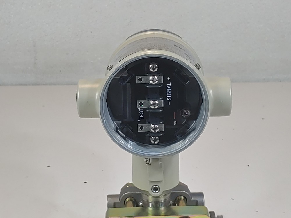 Honeywell ST 3000 Smart Pressure Dual Head Transmitter STG974-F1G-00000-HC, SL
