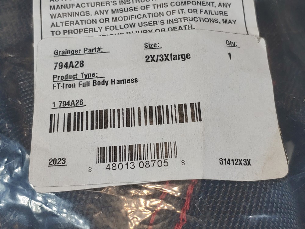 FALLTECH Full Body Fall Protection Vest Harness 2X/3X LG Quick Connect 794A28