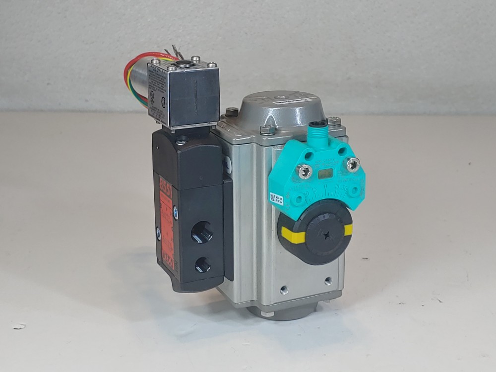 Swagelok SS-43GXLS4 Pneumatically Actuated Ball Valve Assembly 