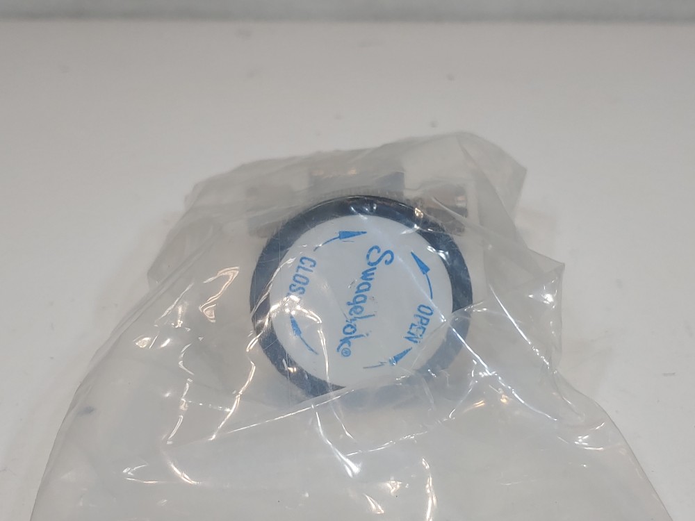 Swagelok SS Bellows Sealed Valve, Spherical Stem Tip 1/4" Tube Fitting SS-4BG