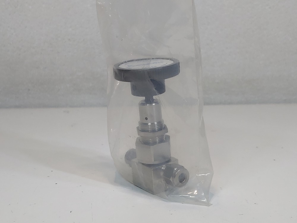 Swagelok SS Bellows Sealed Valve, Spherical Stem Tip 1/4" Tube Fitting SS-4BG