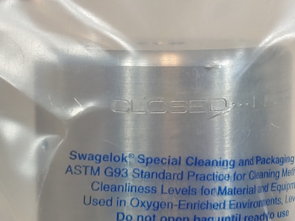 Swagelok High Pressure Bellows Sealed Valve SS-HBS4-C,  1/4" Tube Fitting