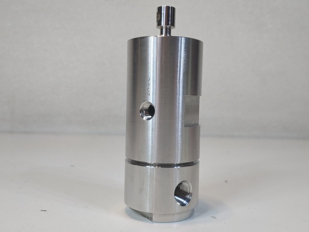 Tescom Back Pressure Regulator Model 449-209-61T24A