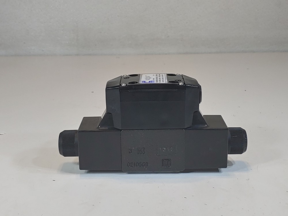 Continental Hydraulics Directional Control Valve VSD03M-3A-NB-68L-C-Y5856-5