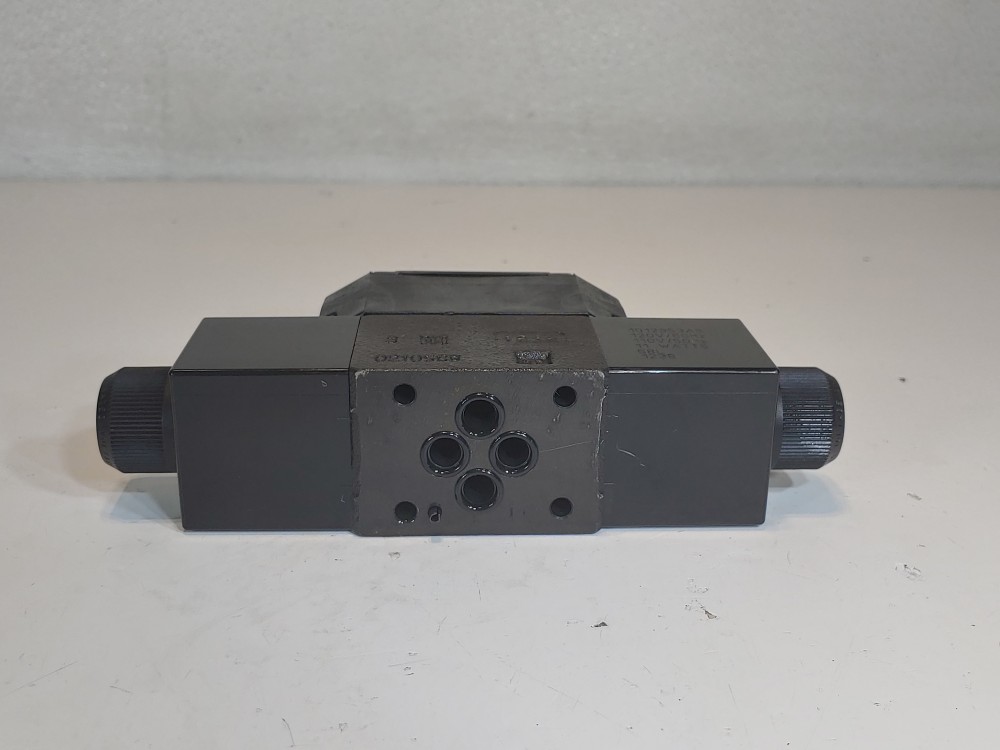 Continental Hydraulics Directional Control Valve VSD03M-3A-NB-68L-C-Y5856-5