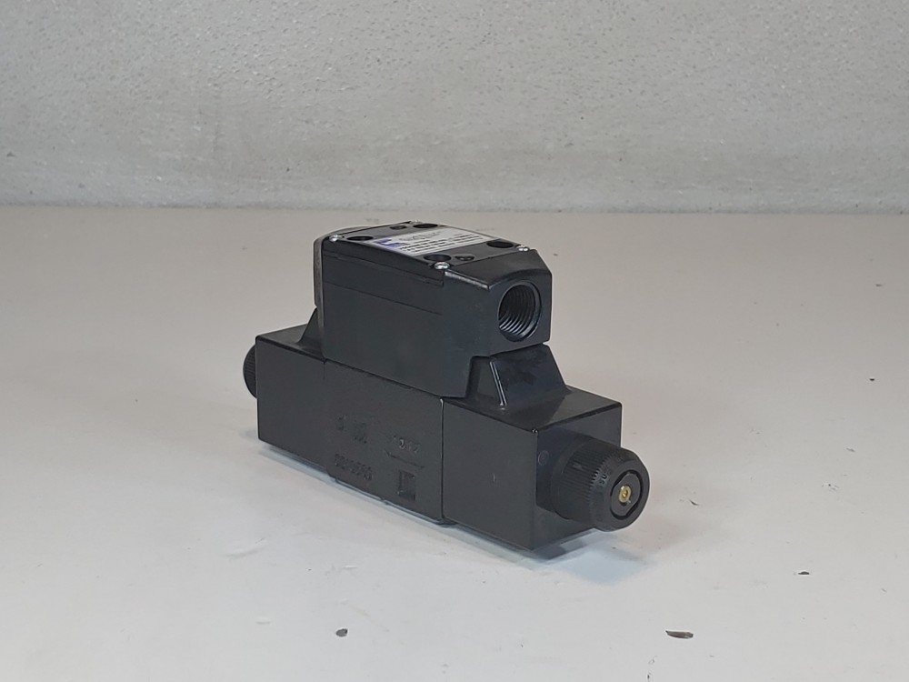 Continental Hydraulics Directional Control Valve VSD03M-3A-NB-68L-C-Y5856-5