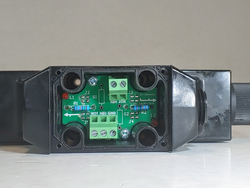 Continental Hydraulics Directional Control Valve VSD03M-3A-NB-68L-C-Y5856-5