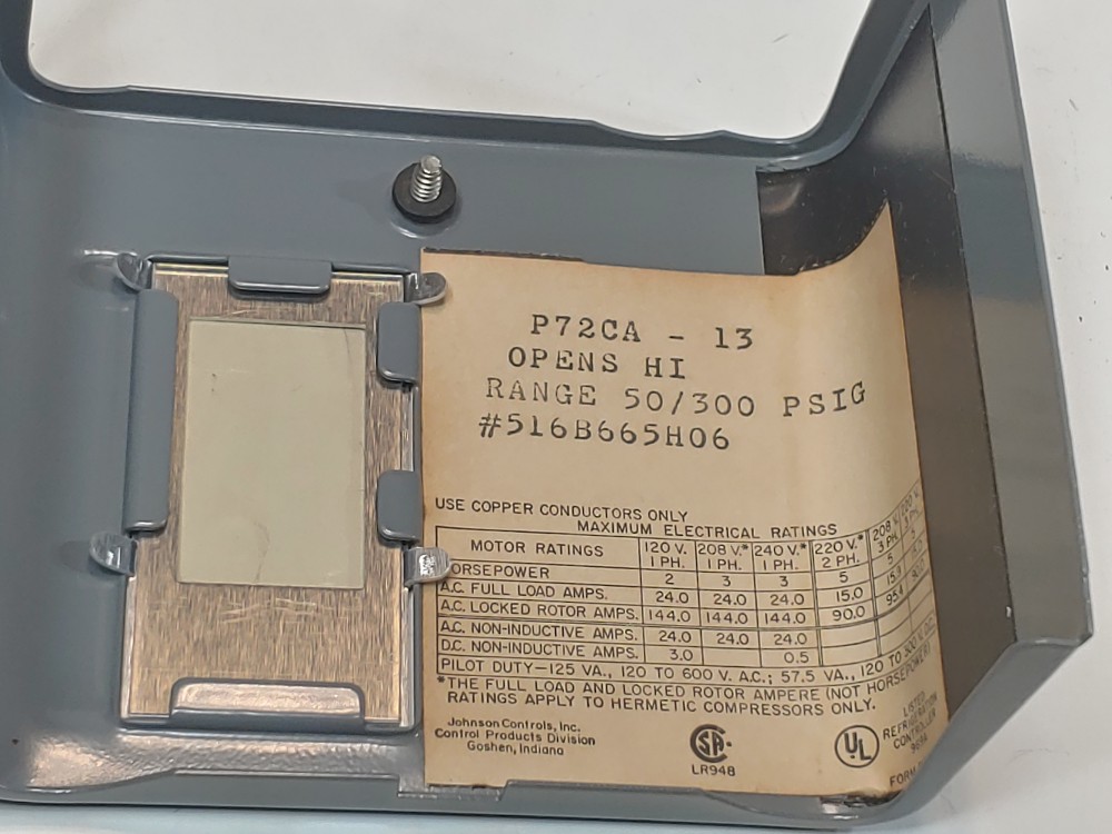 Penn Johnson Controls P72CA-13 DPST Pressure Switch 
