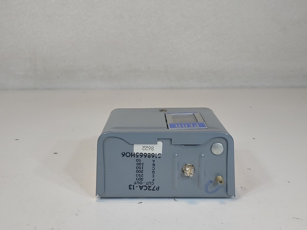 Penn Johnson Controls P72CA-13 DPST Pressure Switch 