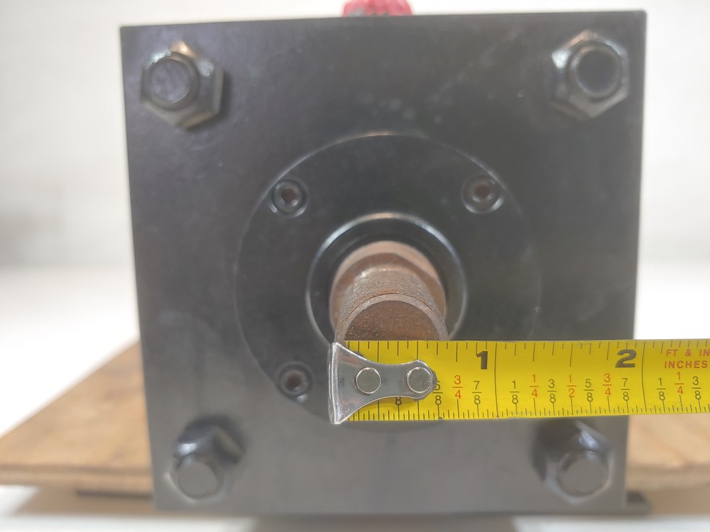 Hanna MP1-3A-NC-5.00-9.00-FSMIA Pneumatic Cylinder 