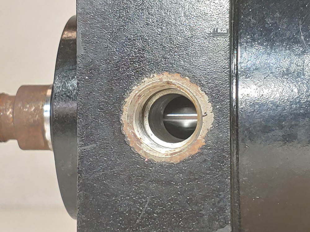 Hanna MP1-3A-NC-5.00-9.00-FSMIA Pneumatic Cylinder 