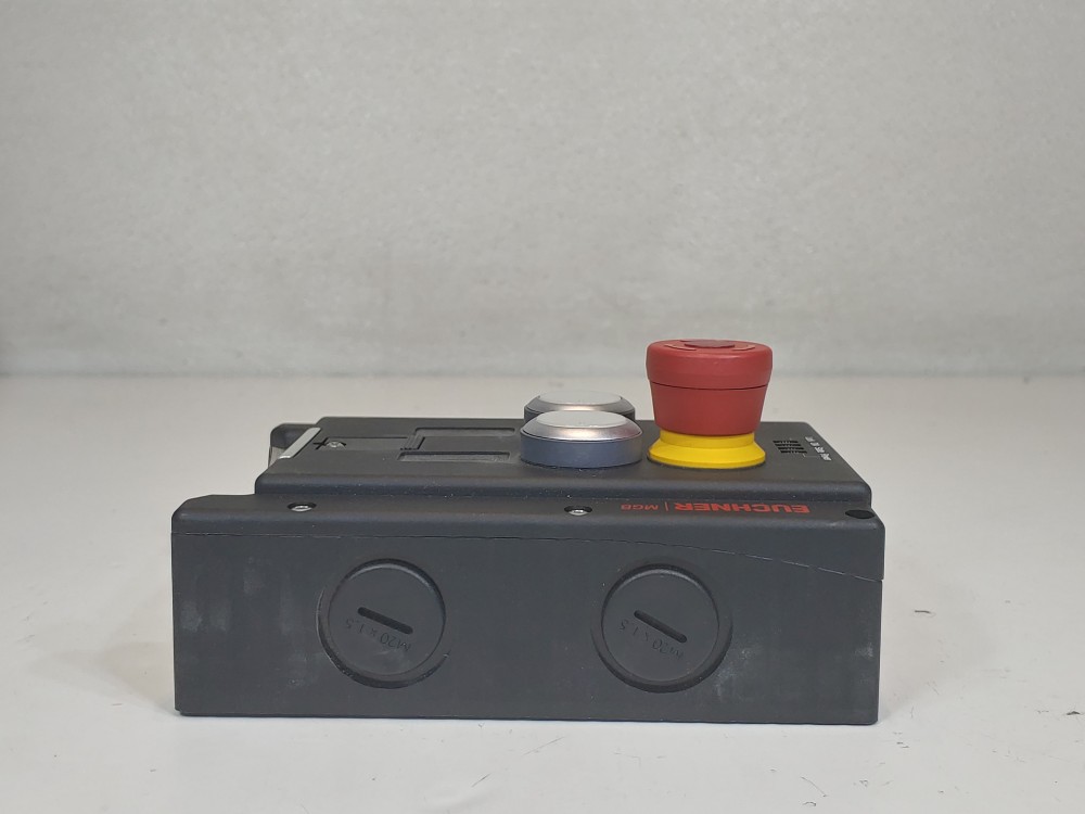 Euchner Safety Switch Unicode MGB-L2H-APA-R-109771 w/ MGB-H-AA1A3-R-111157