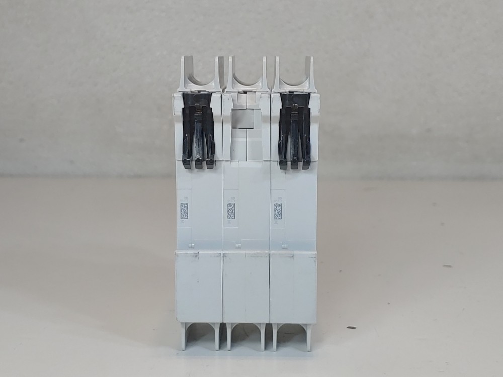 ABB 6A 3-Pole Miniature Circuit Breaker Type SU 203M-C6