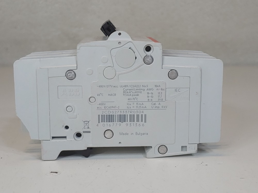 ABB 30 Amp 3-Pole Miniature Circuit Breaker Type SU 203M-C30