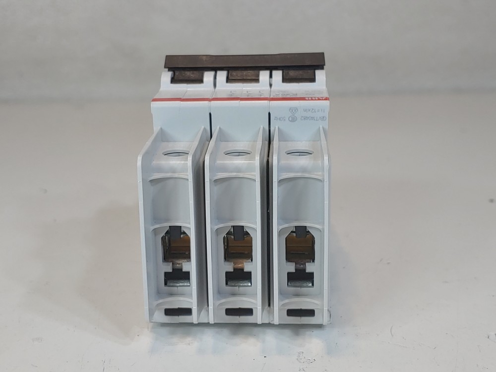 ABB 20 Amp 3-Pole Miniature Circuit Breaker Type SU 203M-K20