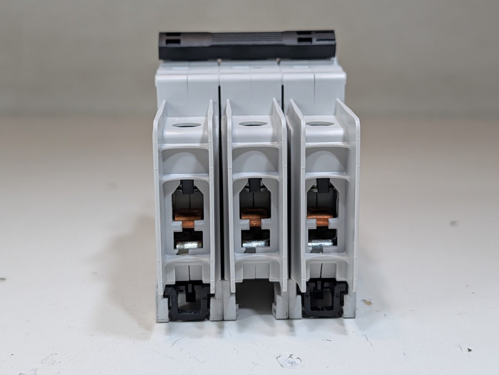 ABB 15 Amp 3-Pole Miniature Circuit Breaker Type SU 203M-K15