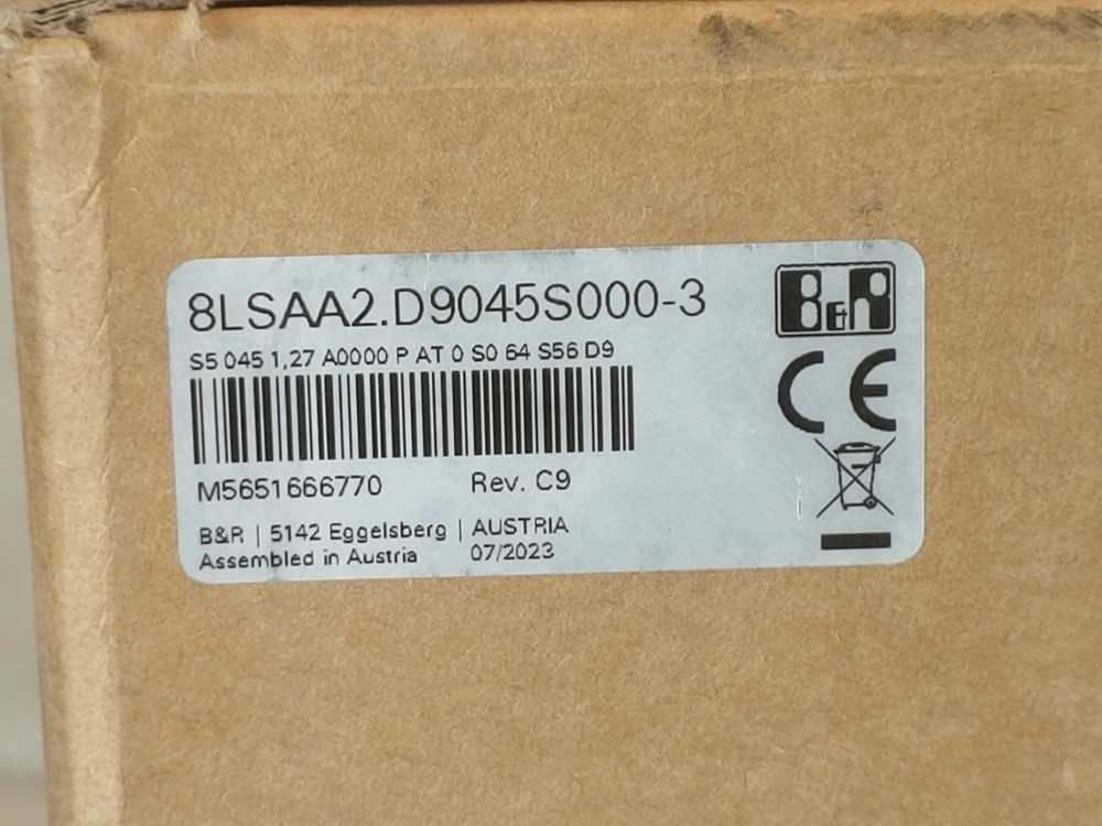B&R 8LSAA2.D9045S000-3 Servo Motor