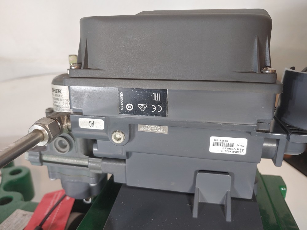 Fisher 8" 300/600# Actuated Butterfly Valve  w/ Fisher DVC6200 Positioner